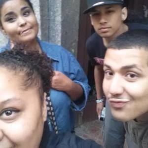 Meet your Posher, Selly